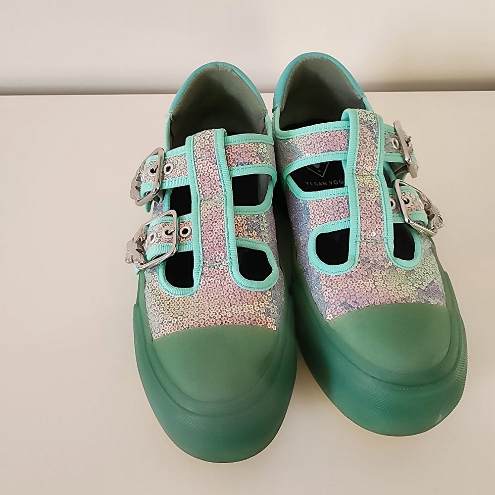 John Fluevog Super Provog Lancing W8
